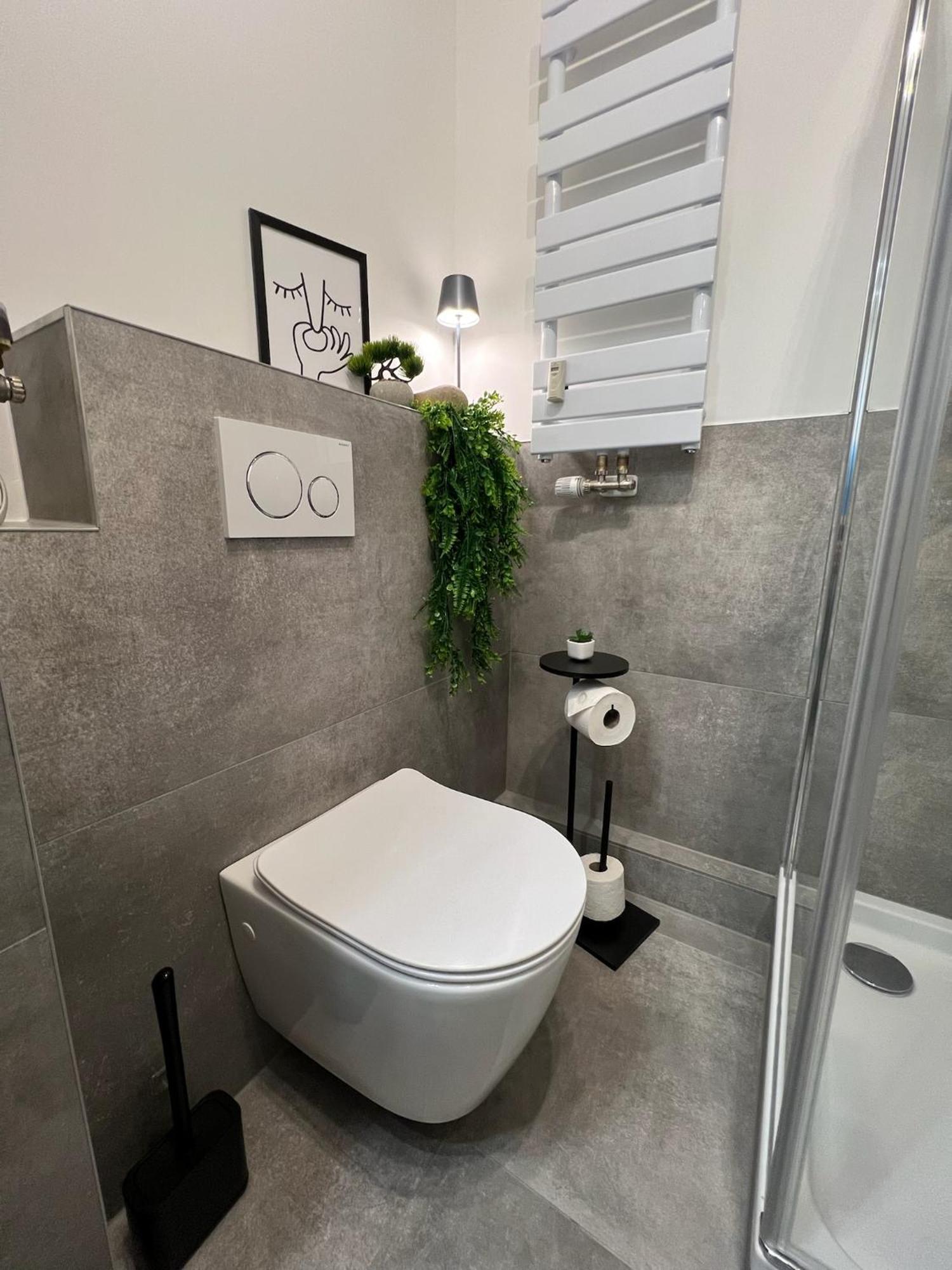 W&D Living - Fewo Kleines Italien Mit Parkplatz Und Balkon Τσέλε Εξωτερικό φωτογραφία